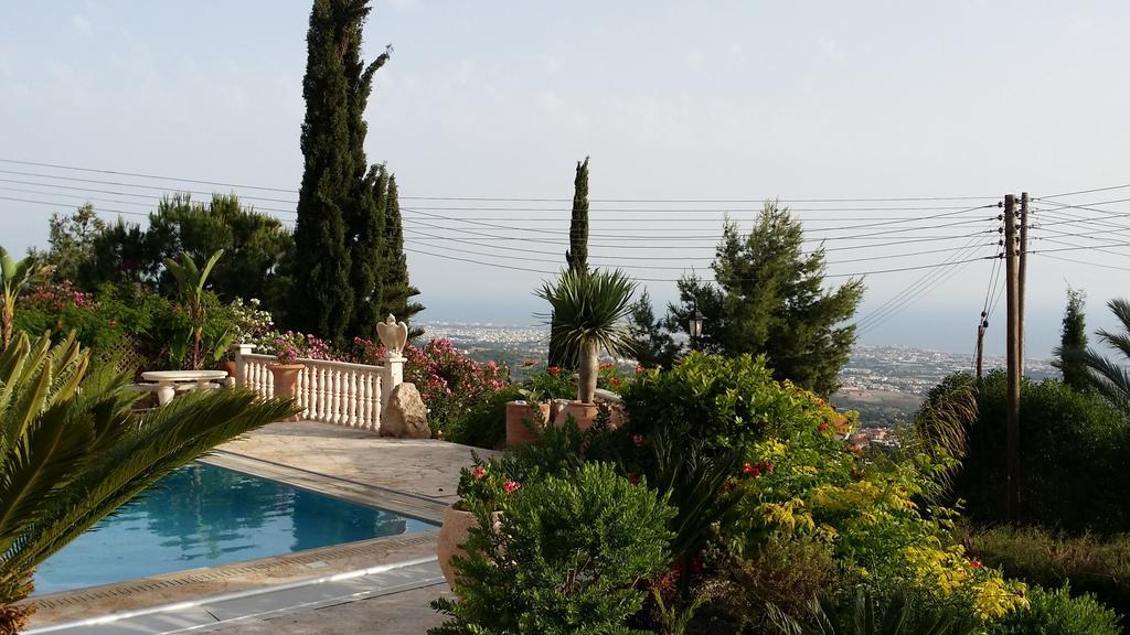 Garden Of Eden Villa Paphos 外观 照片